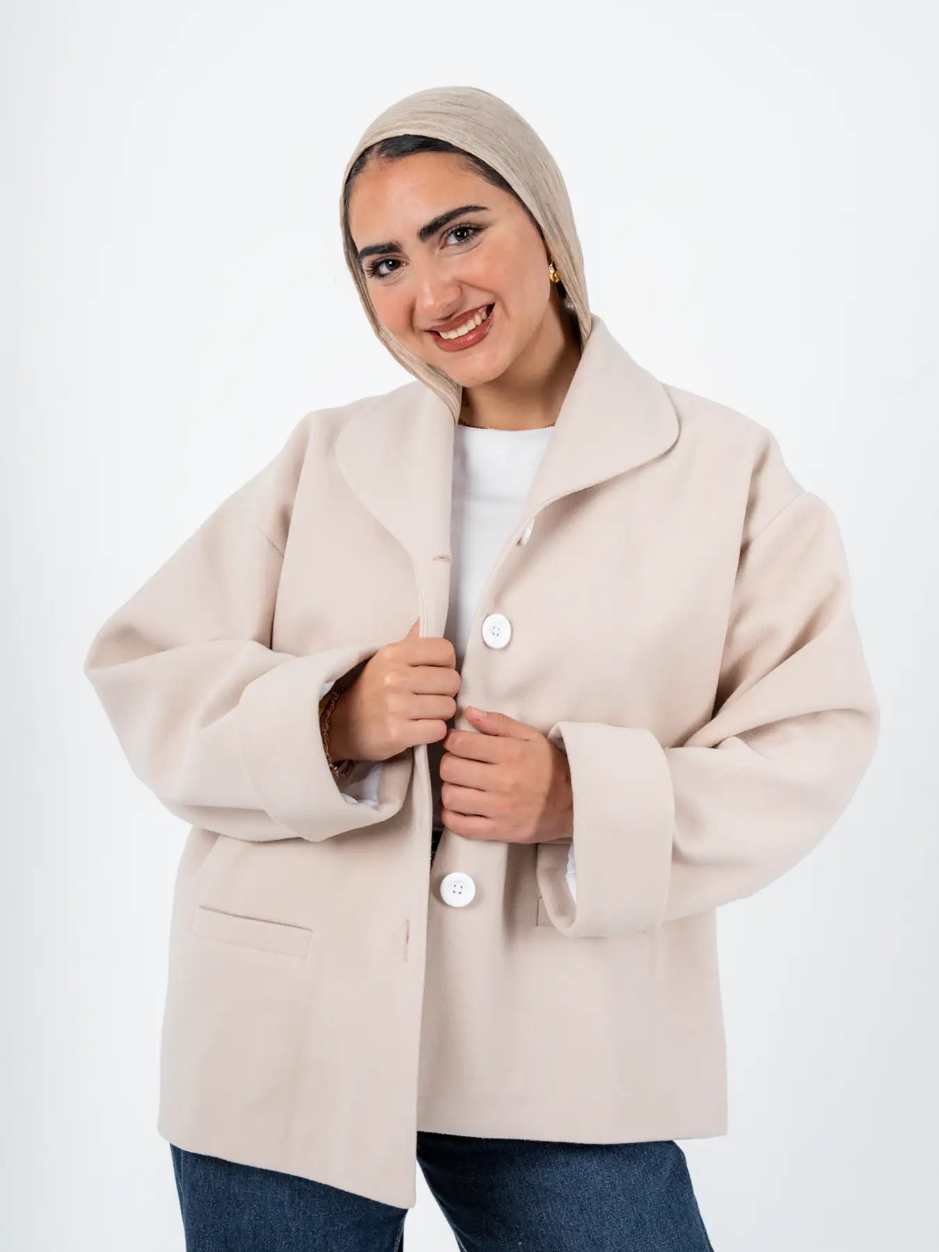 Beige TOKYO oversized jacket by THT GIRL, stylish fashion piece with a relaxed fit, shown on a model.