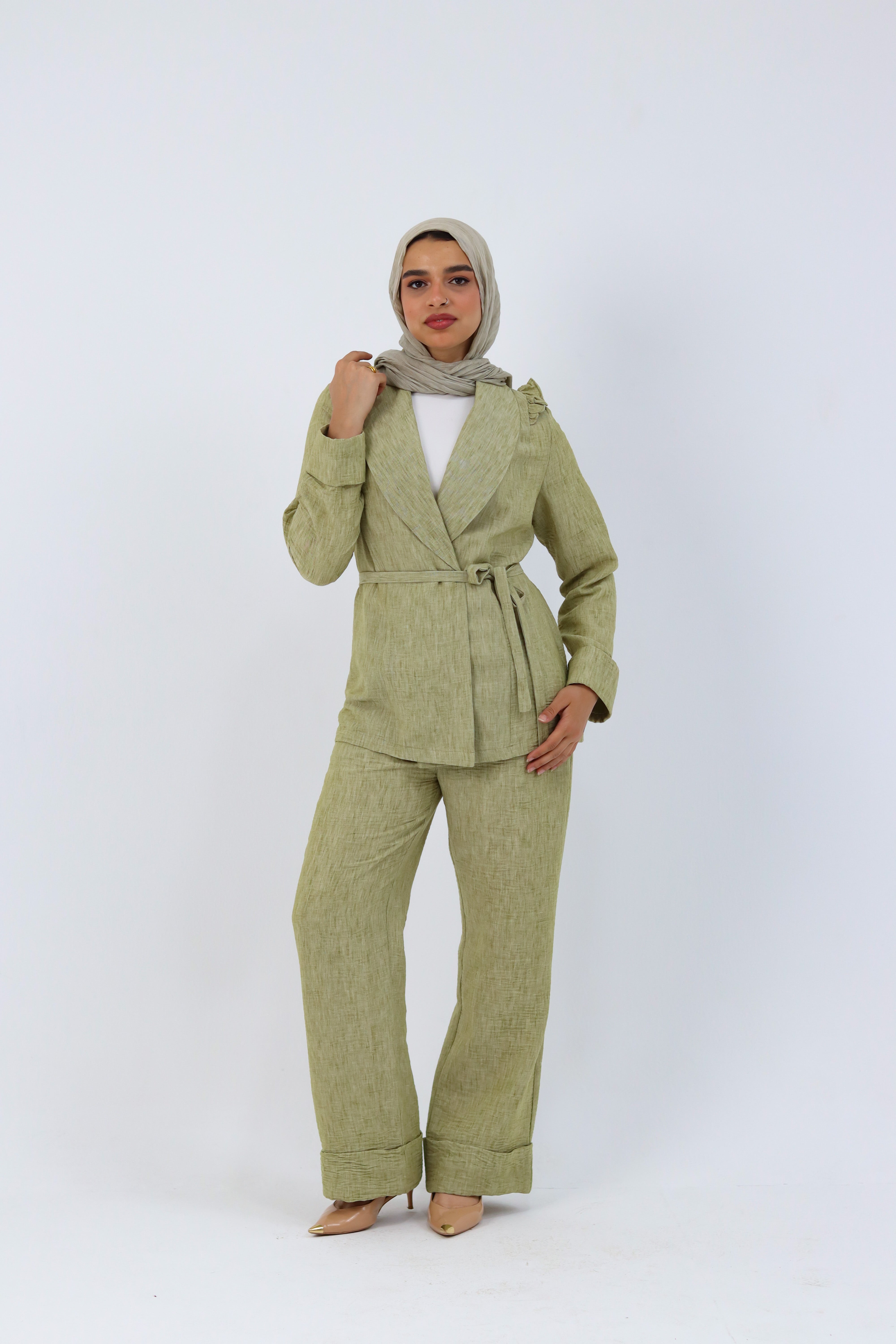 THT GIRL Roe Suit in olive color, stylish fashion outfit featuring a tailored top and matching pants, displayed on a model.